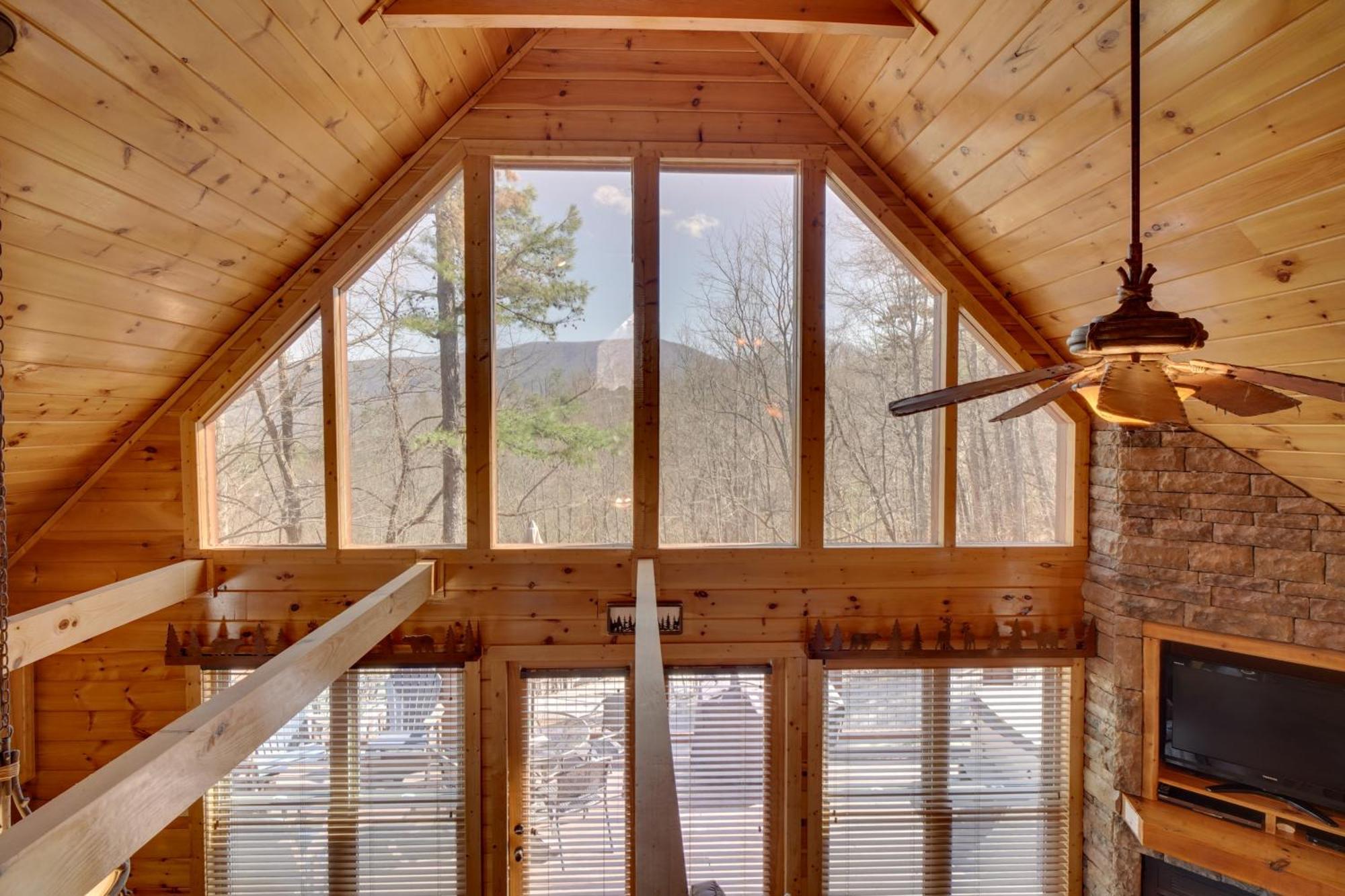 Hatcher Mtn Retreat Sevierville Cabin With Hot Tub! Екстер'єр фото